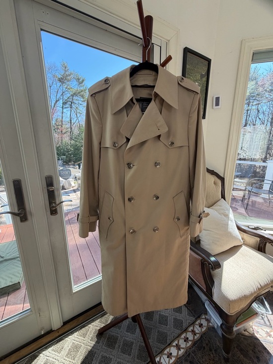 Dior Other - Dior Unisex Beige Double-Breasted Trench Coat